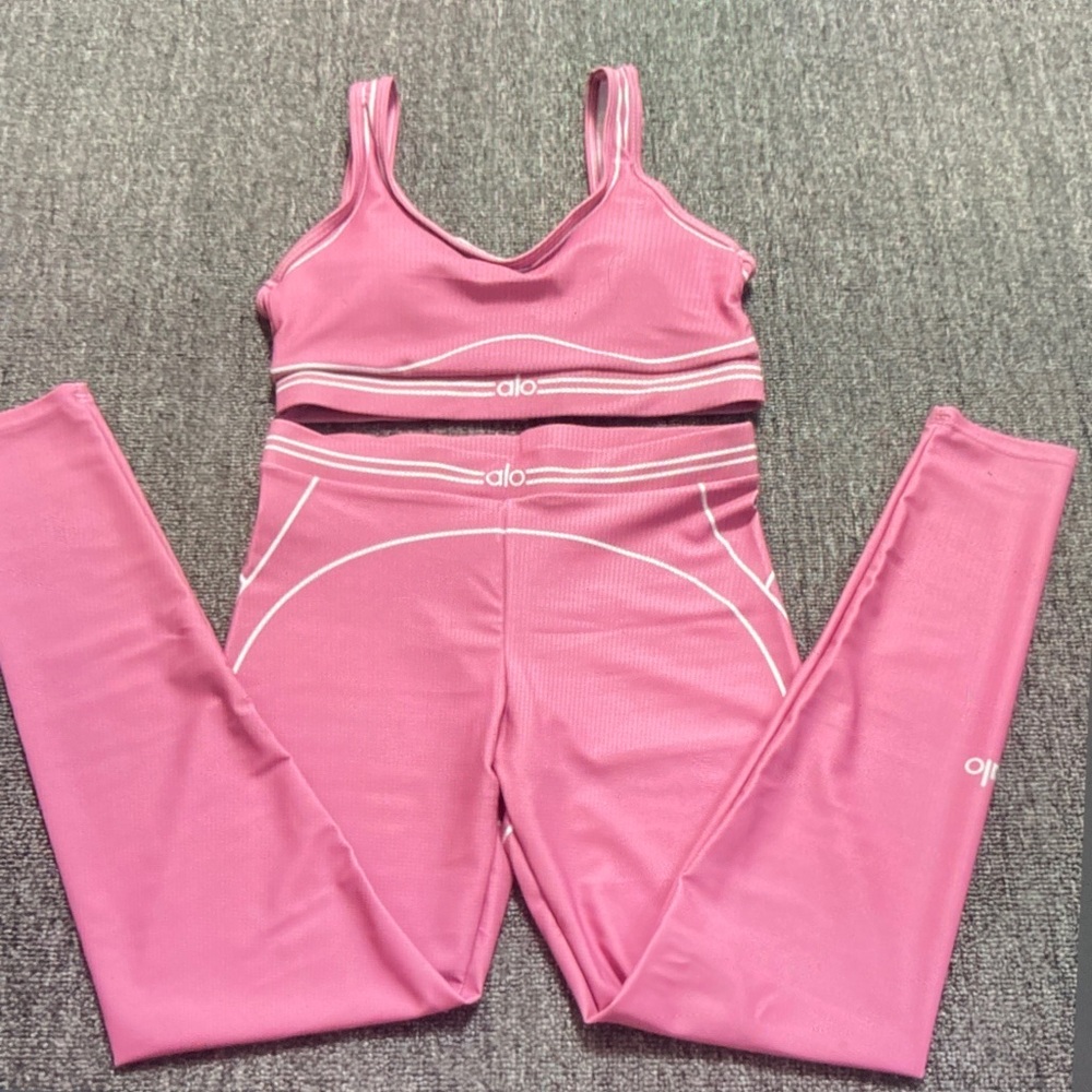 ALO Yoga Pink Ribbed Sports Bra and Leggings Set